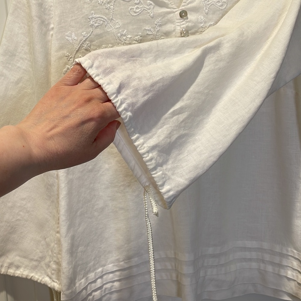 TWEEDS Linen Blouse. - Picture 4 of 6